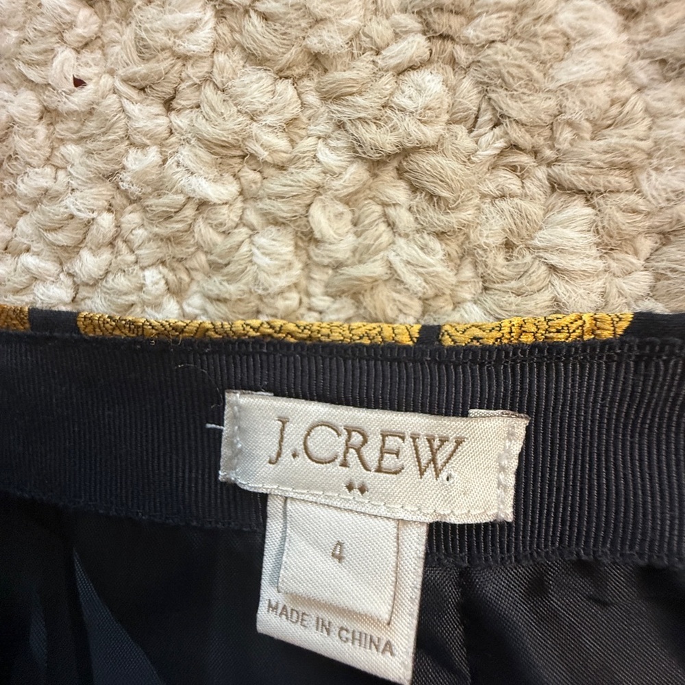 J CREW Black and Gold Skirt - Origami in Elephant Parade SIZE: SMALL - Picture 4 of 8